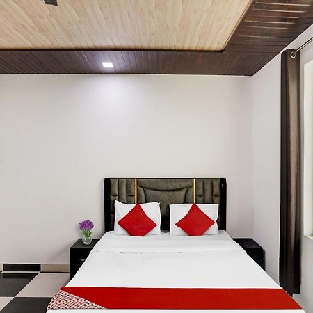 Collection O Love Garden Hotel Ghaziabad Eksteriør billede