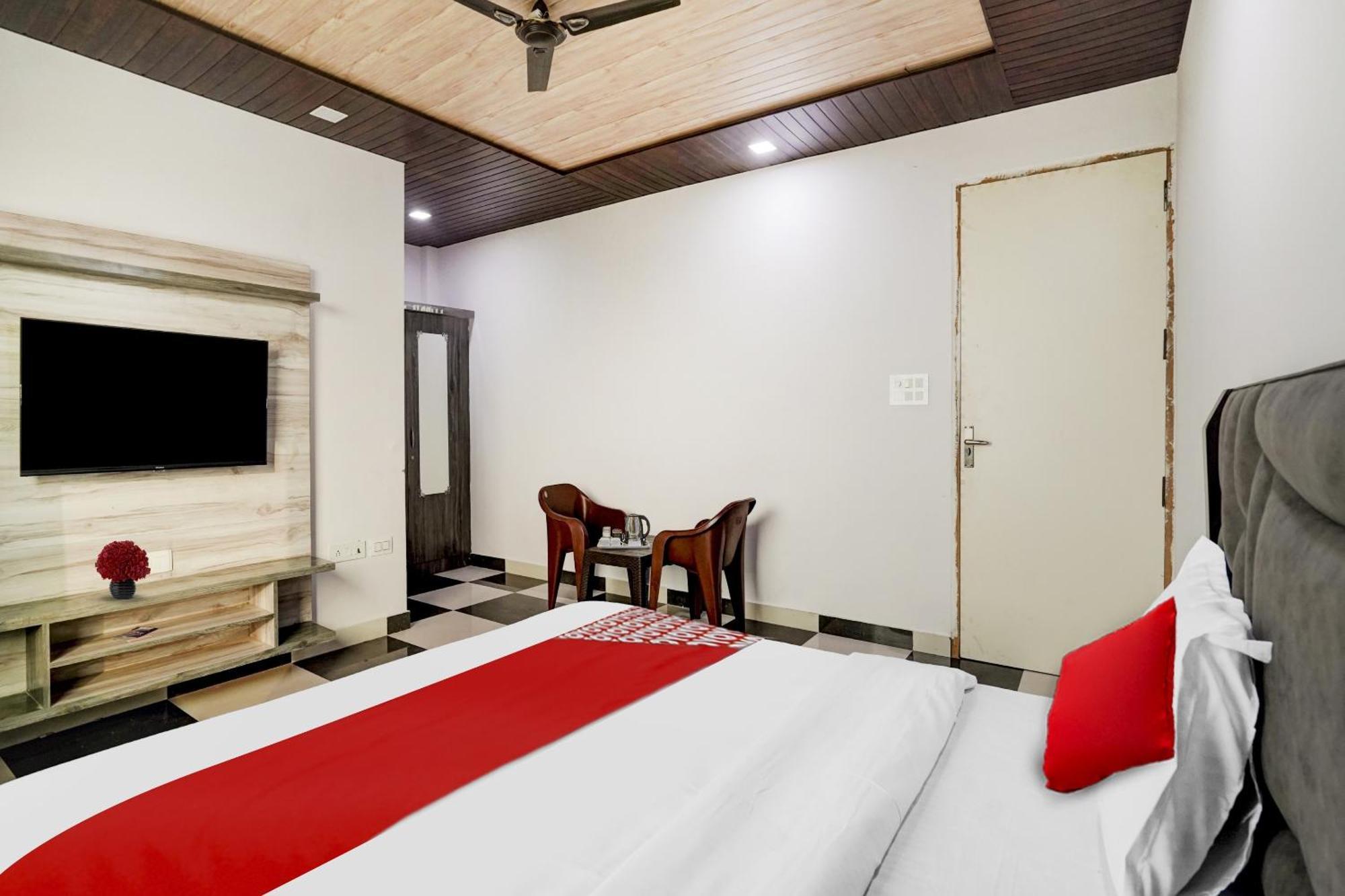 Collection O Love Garden Hotel Ghaziabad Eksteriør billede