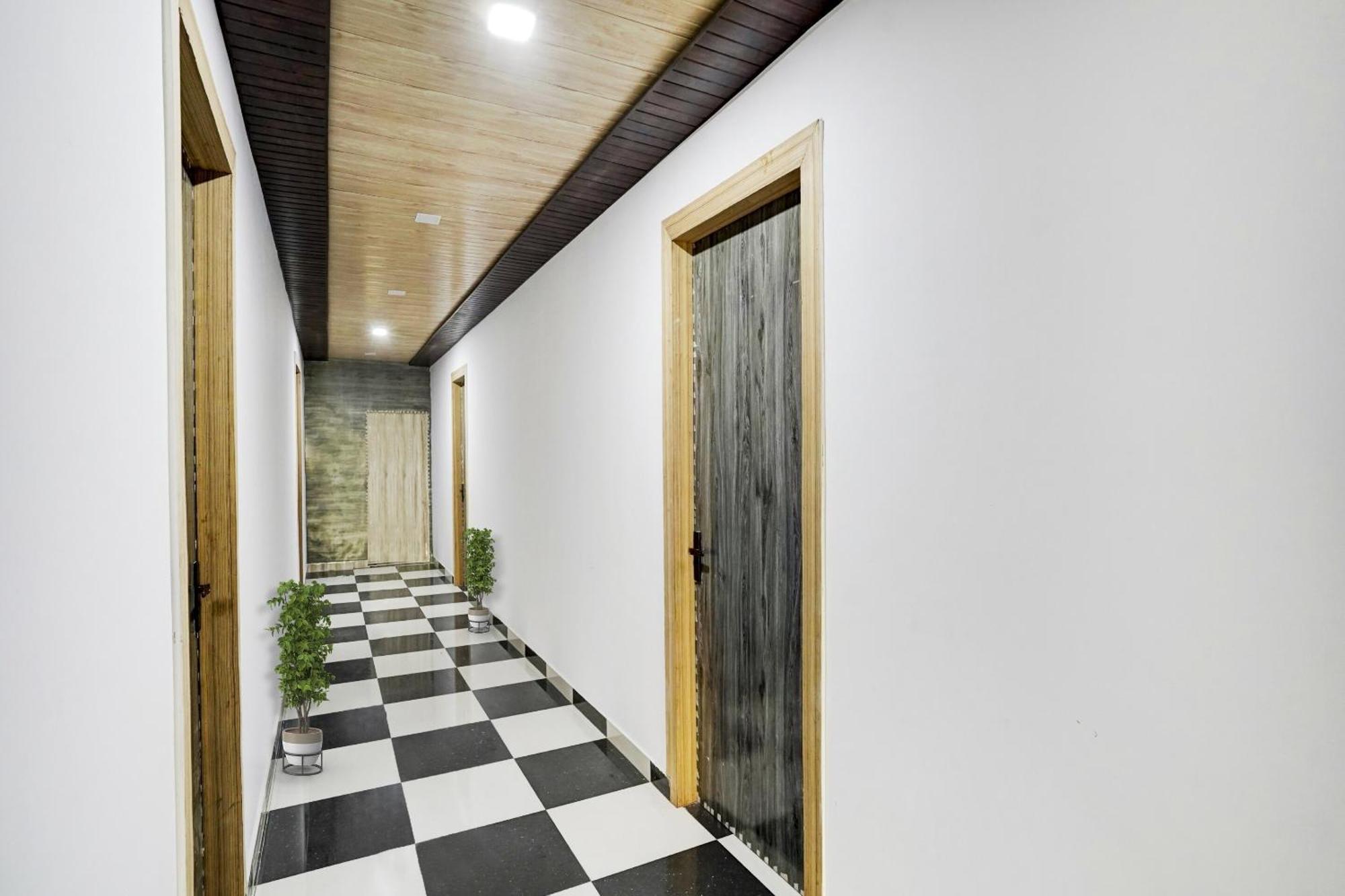 Collection O Love Garden Hotel Ghaziabad Eksteriør billede